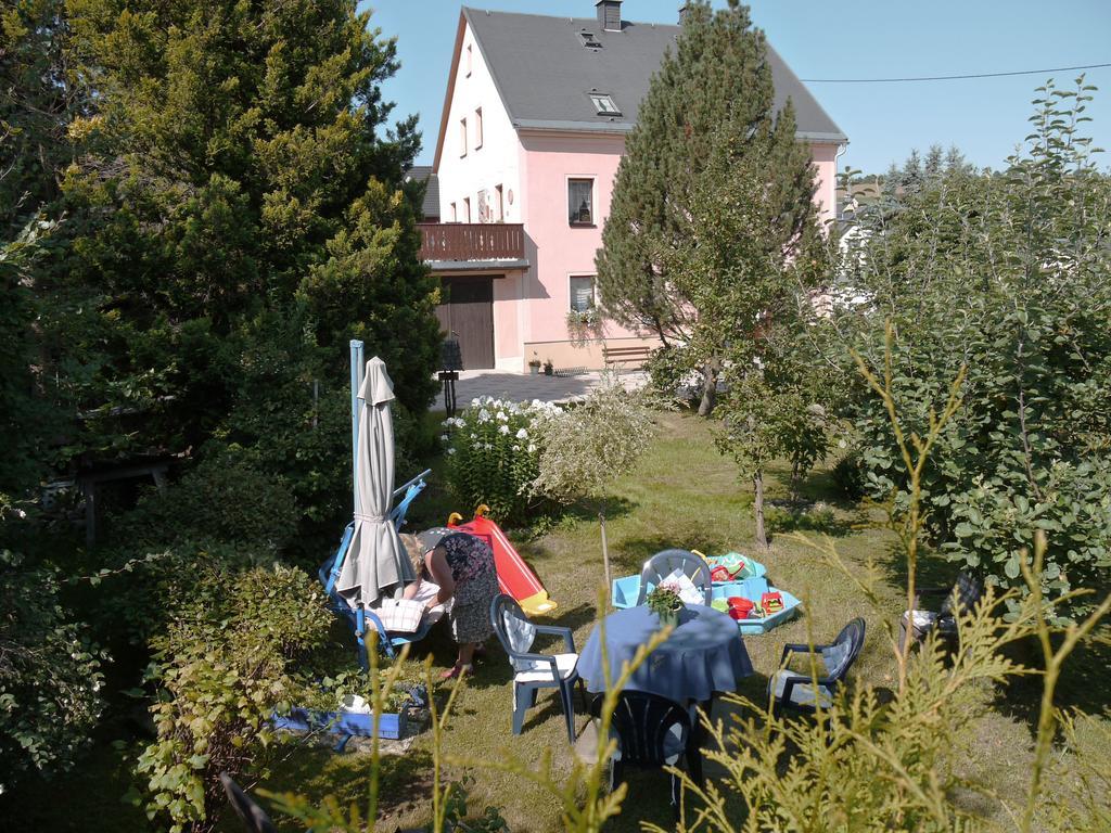 Familien-Ferienwohnung Haustein Konigswalde Exterior foto