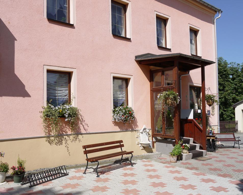 Familien-Ferienwohnung Haustein Konigswalde Exterior foto