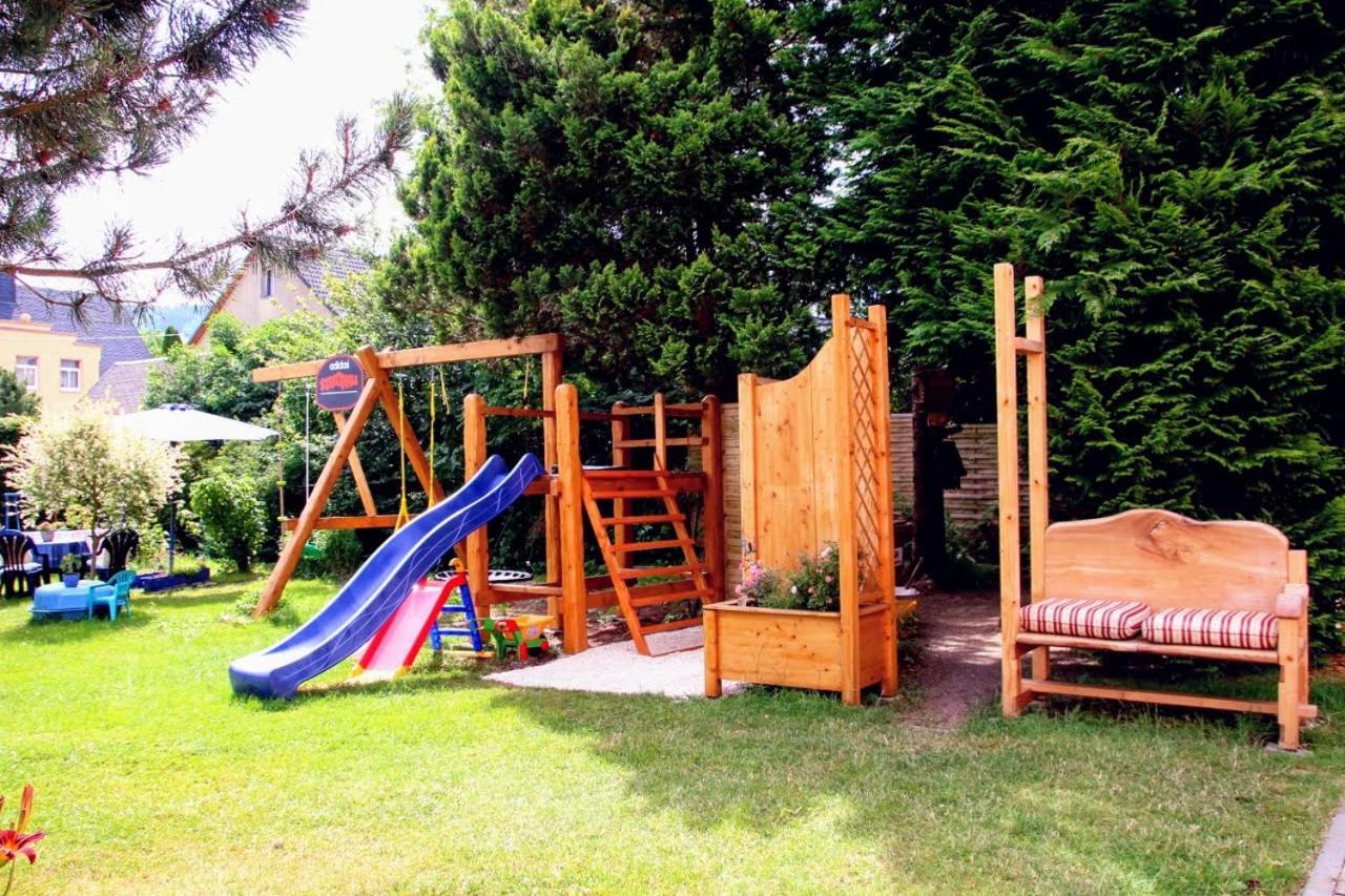 Familien-Ferienwohnung Haustein Konigswalde Exterior foto