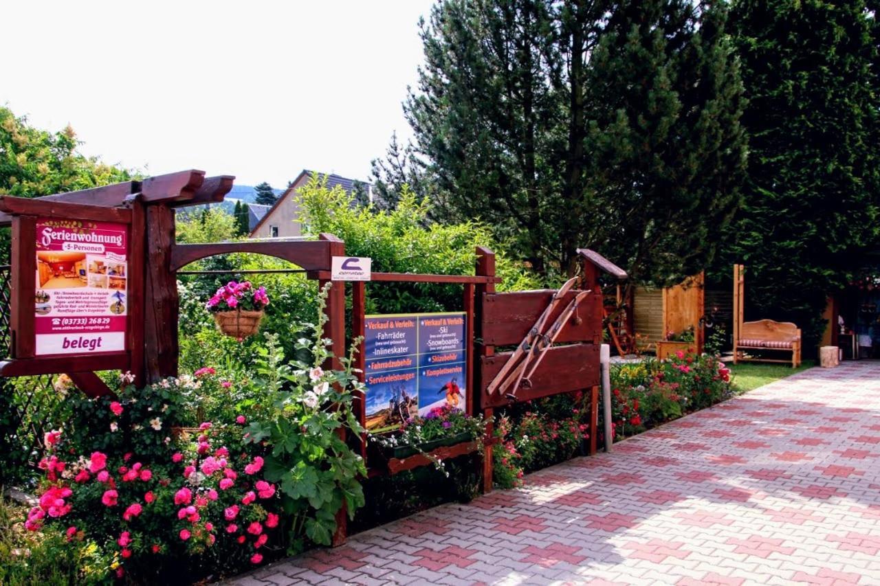 Familien-Ferienwohnung Haustein Konigswalde Exterior foto